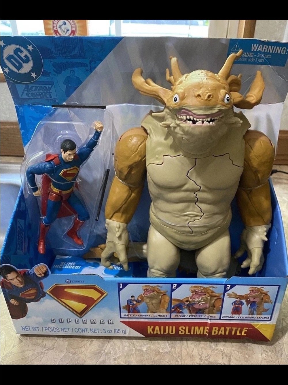NEW 2025 Spin Master DC Comics Superman Vs Kaiju Slime Battle Small Box Damage.